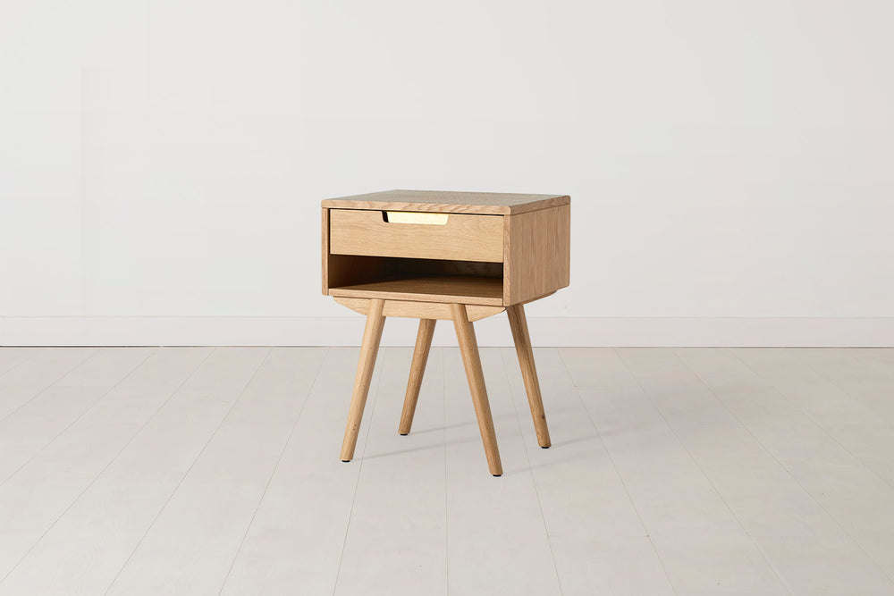 Bedside Table 01 Oak