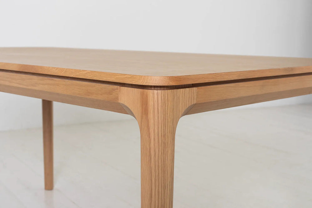 Dining Table 01 Oak
