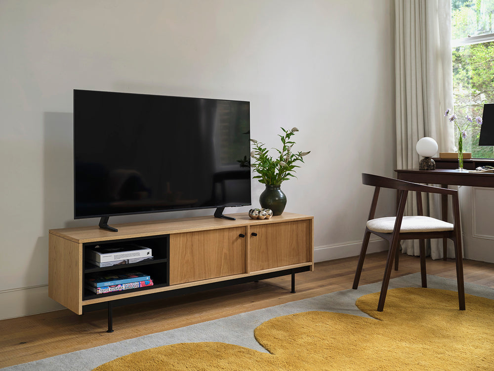 TV Unit 02 For TVs up to 65-inches Oak